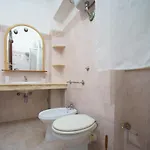 Domus Aurea Lejlighed *