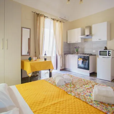 Domus Aurea * Cefalu