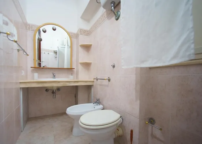 Domus Aurea Lägenhet *