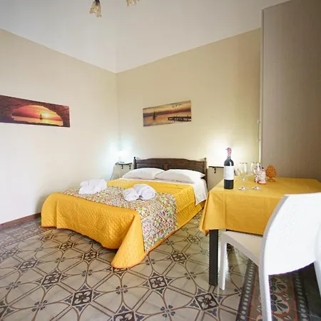 Domus Aurea * Cefalù