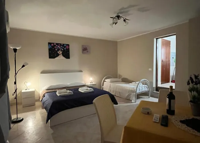 Domus Aurea * Cefalù